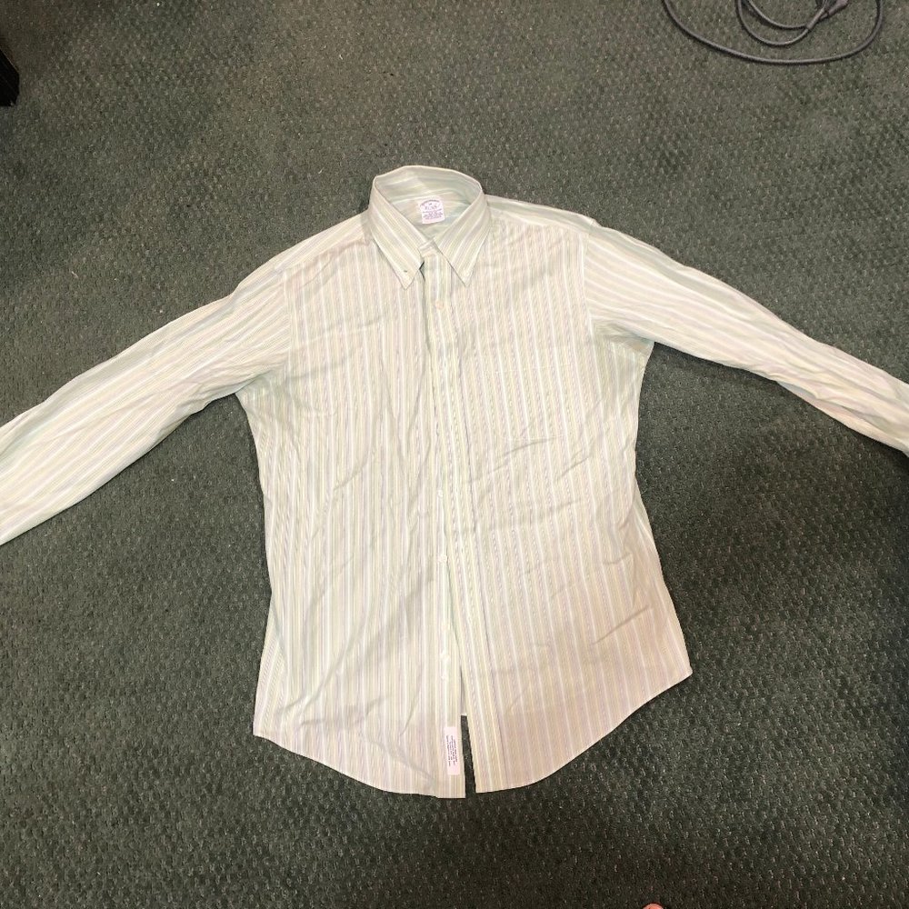 Brooks Brothers Men's Medium Dress Shirt